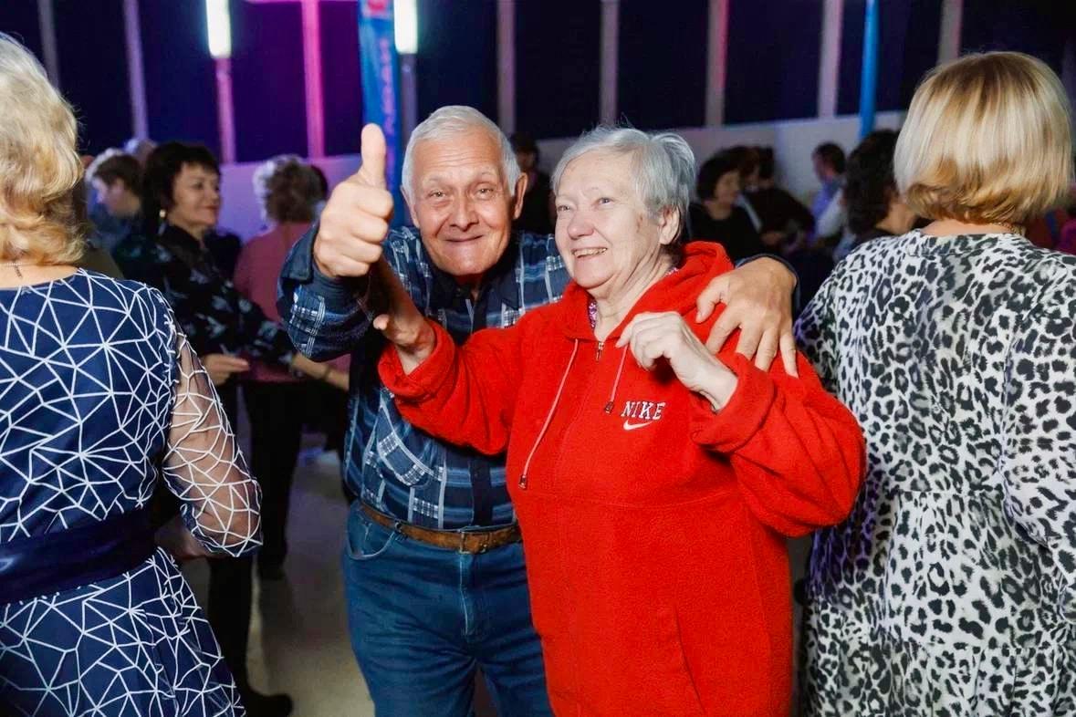 Фото В Новосибирске «Новые люди» запустили проект поддержки старшего поколения «Жить по-новому» 2 - Сиб.ФМ Фото В Новосибирске «Новые люди» запустили проект поддержки старшего поколения «Жить по-новому» 2