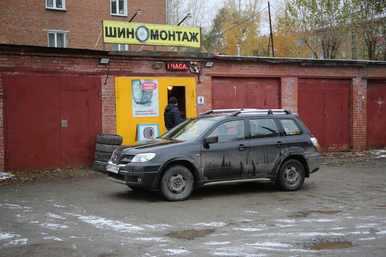 Фото В Новосибирске зарплата шиномонтажников выросла до 120 тысяч рублей 2