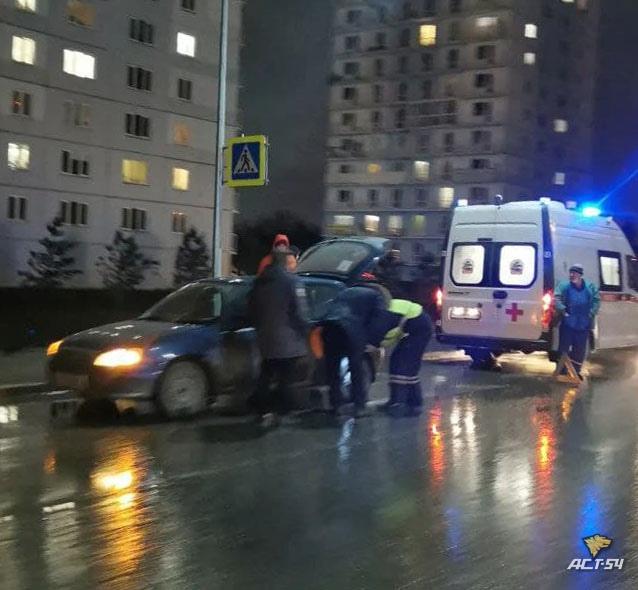 Фото Пешеход погиб после наезда двух «Тойот» в Новосибирске 3