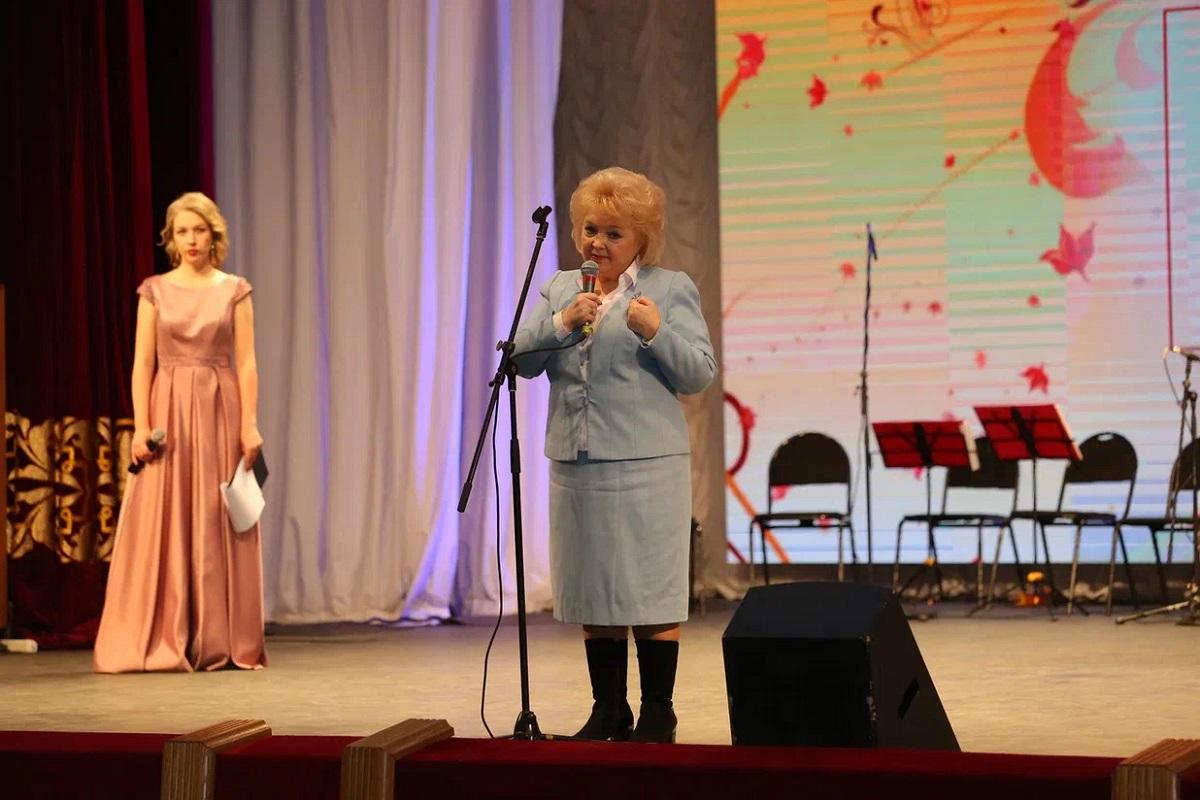Фото Граждан элегантного возраста поздравили с праздником в Новосибирске 5