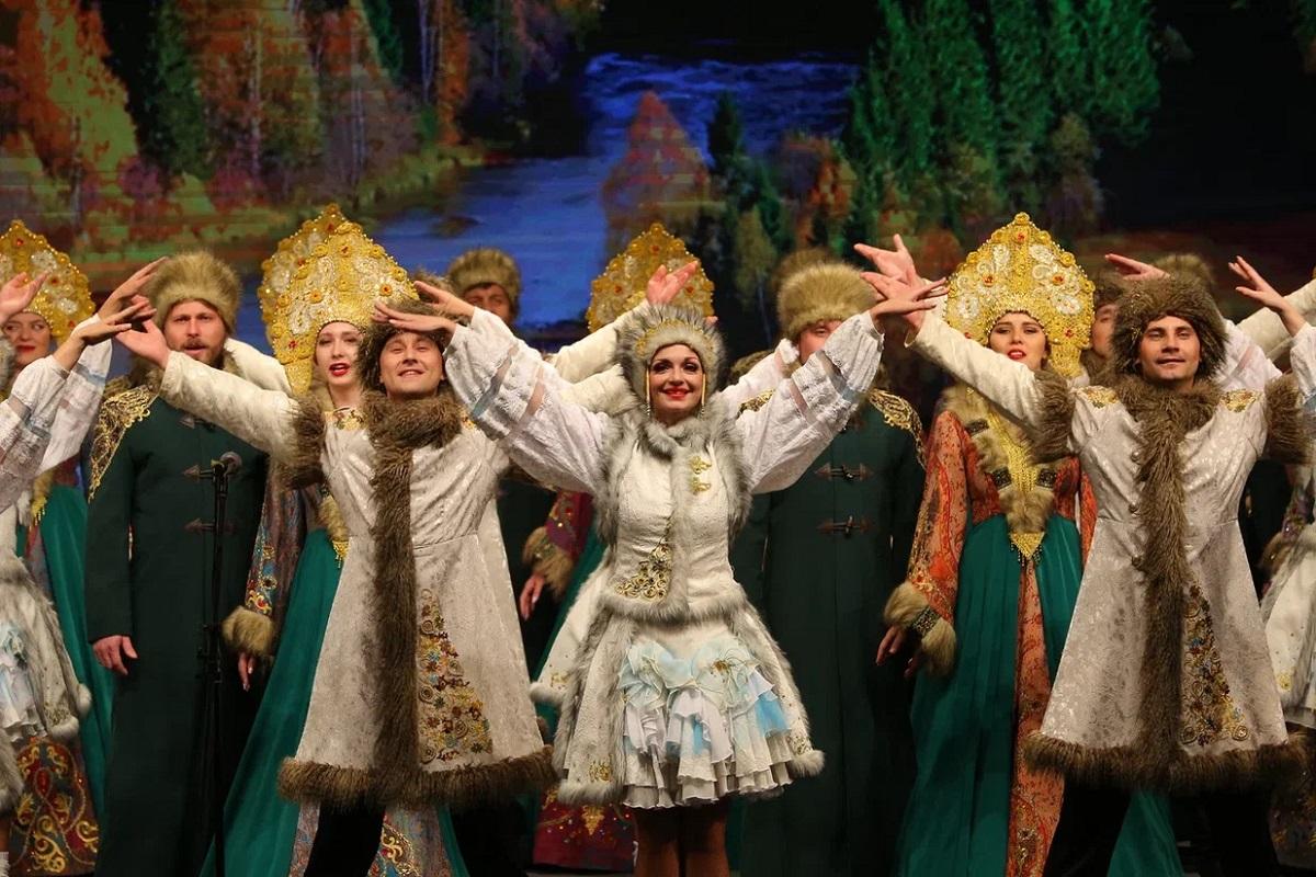 Фото Граждан элегантного возраста поздравили с праздником в Новосибирске 8