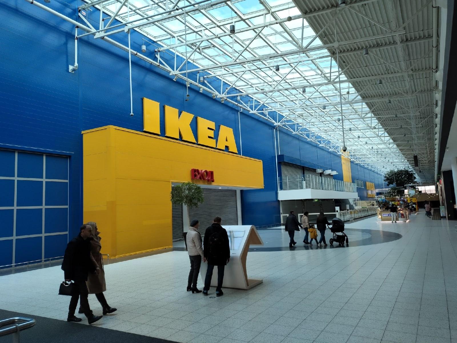 Фото IKEA - всё: в Новосибирске демонтировали вывеску мебельного гипермаркета - 10 прощальных фото 7