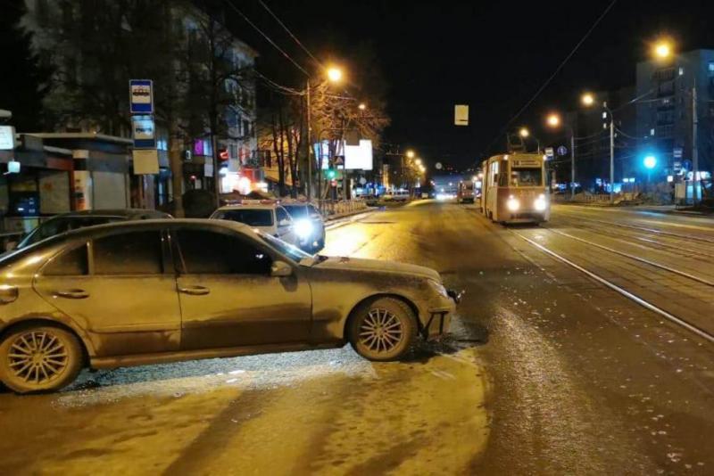 Фото В Новосибирске суд выпустил на свободу виновника  гибели журналиста Антона Лучанского 2