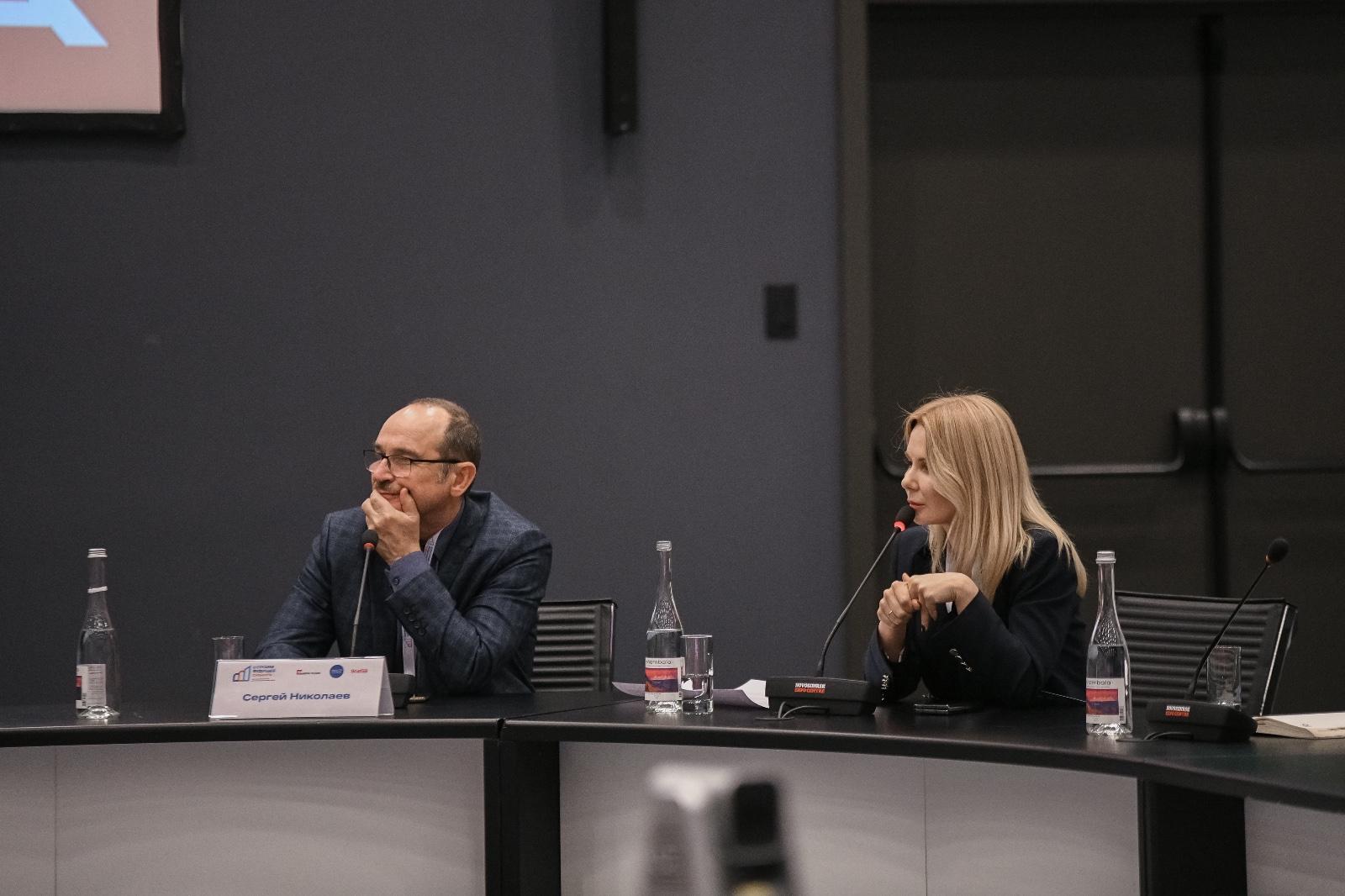 Фото «Вот на что мы должны смотреть и извлекать уроки»: в Новосибирске прошёл форум застройщиков и риелторов «Строим будущее. Сибирь» 4 - Сиб.ФМ Фото «Вот на что мы должны смотреть и извлекать уроки»: в Новосибирске прошёл форум застройщиков и риелторов «Строим будущее. Сибирь» 4