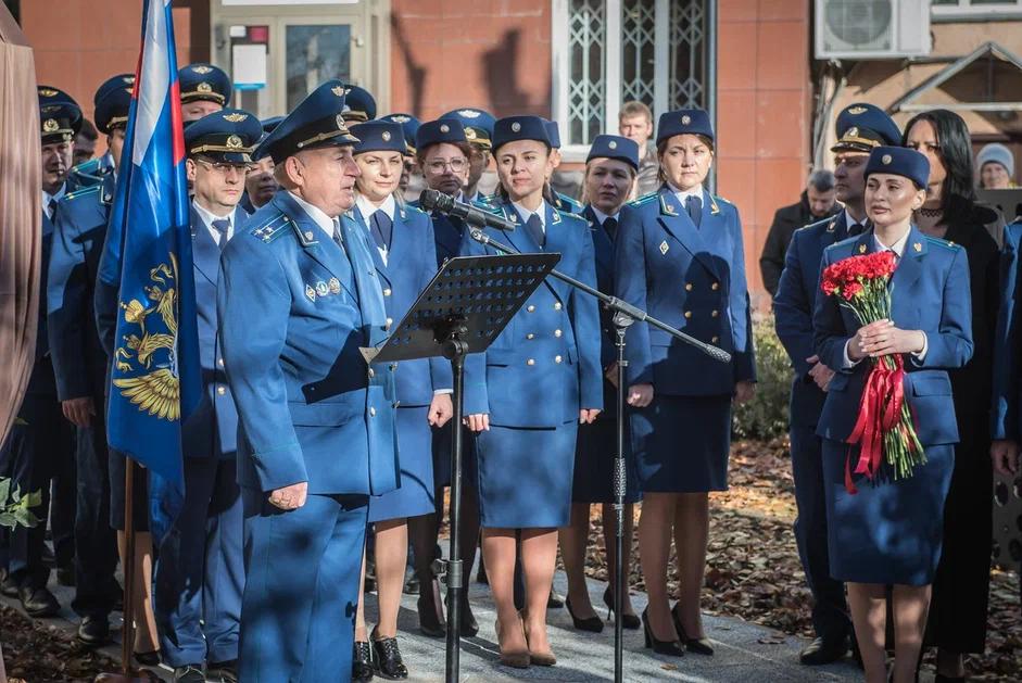 Фото В Новосибирске открыли сквер имени  участницы ВОВ  Екатерины Филимоновой. Фоторепортаж. 4