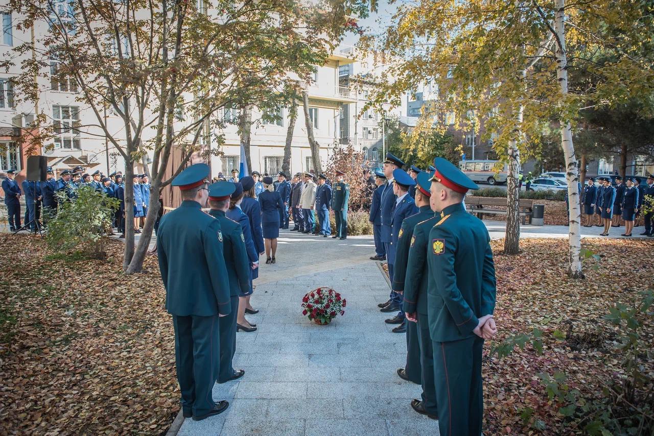 Фото В Новосибирске открыли сквер имени  участницы ВОВ  Екатерины Филимоновой. Фоторепортаж. 20