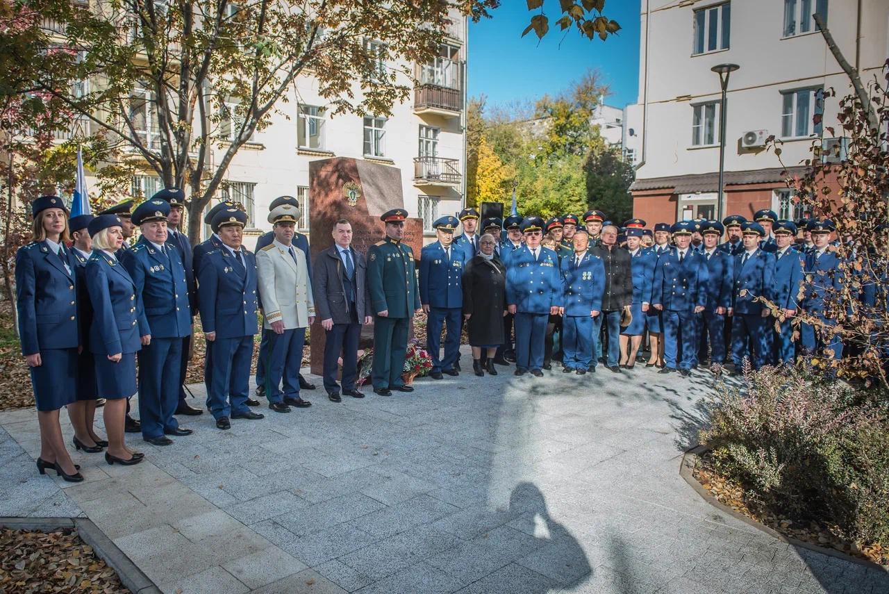 Фото В Новосибирске открыли сквер имени  участницы ВОВ  Екатерины Филимоновой. Фоторепортаж. 16