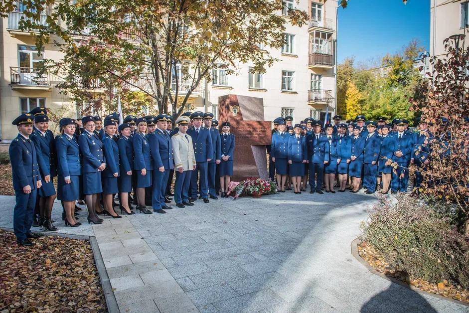 Фото В Новосибирске открыли сквер имени  участницы ВОВ  Екатерины Филимоновой. Фоторепортаж. 14