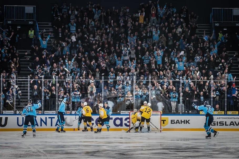 Фото В Новосибирске состоялась игра ХК «Сибирь» и команды «Северсталь». Фоторепортаж 9