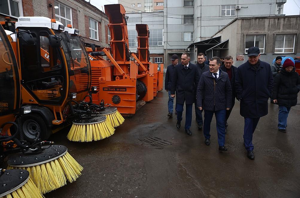 Фото В Новосибирске обновляют парк спецтехники для уборки улиц в рамках подготовки к зимнему сезону 2 - Сиб.ФМ Фото В Новосибирске обновляют парк спецтехники для уборки улиц в рамках подготовки к зимнему сезону 2