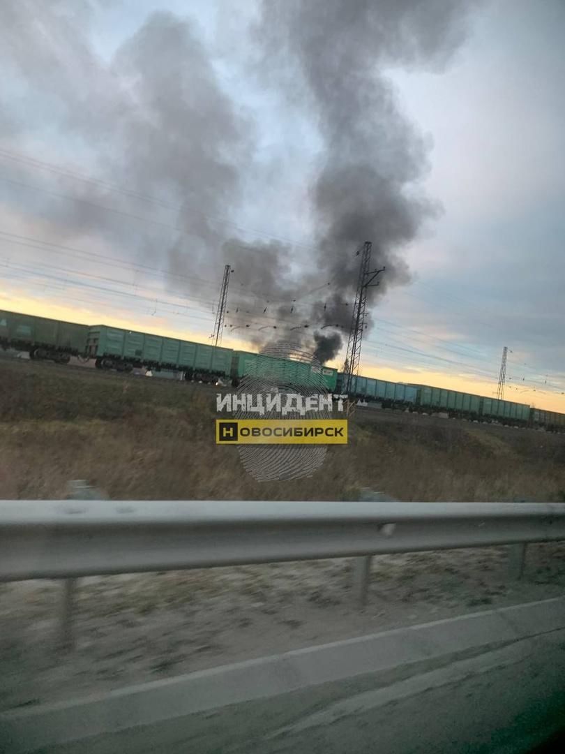 Фото В селе Барышево под Новосибирском сгорел частный дом 2