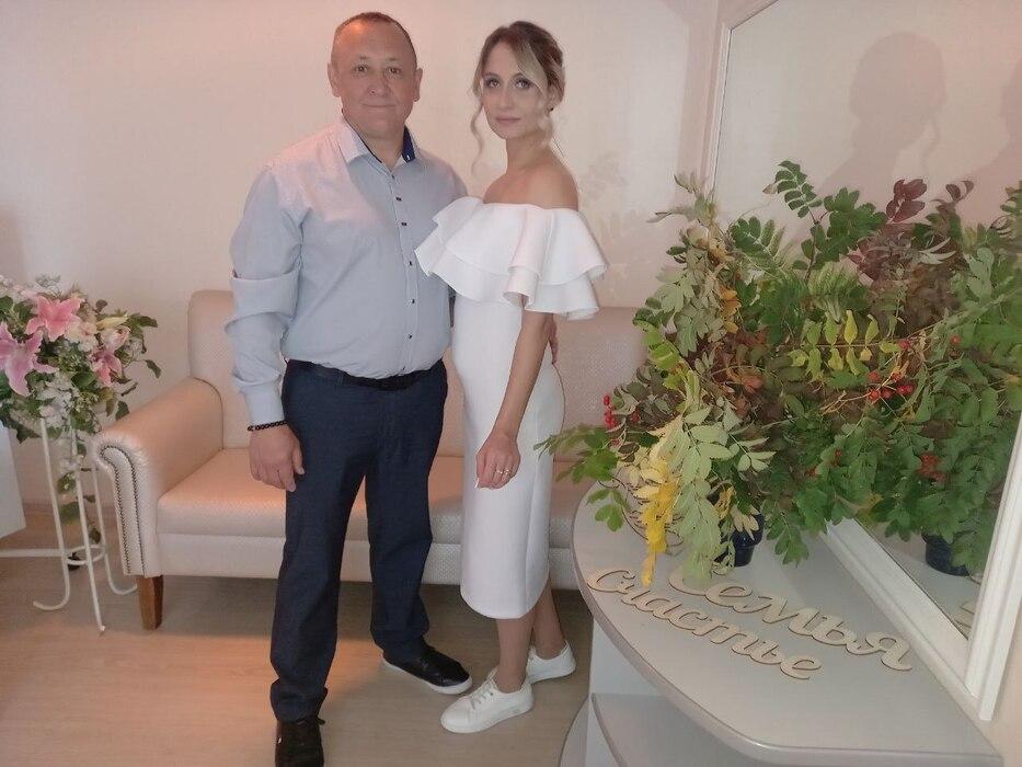 Фото «Да» осени: как новосибирские пары выбирали сентябрь для главного слова в жизни 5 - Сиб.ФМ Фото «Да» осени: как новосибирские пары выбирали сентябрь для главного слова в жизни 5