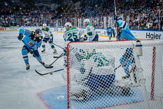 Фото Хоккейная Сибирь уступила «Салавату Юлаеву» на домашнем льду. Фоторепортаж 17