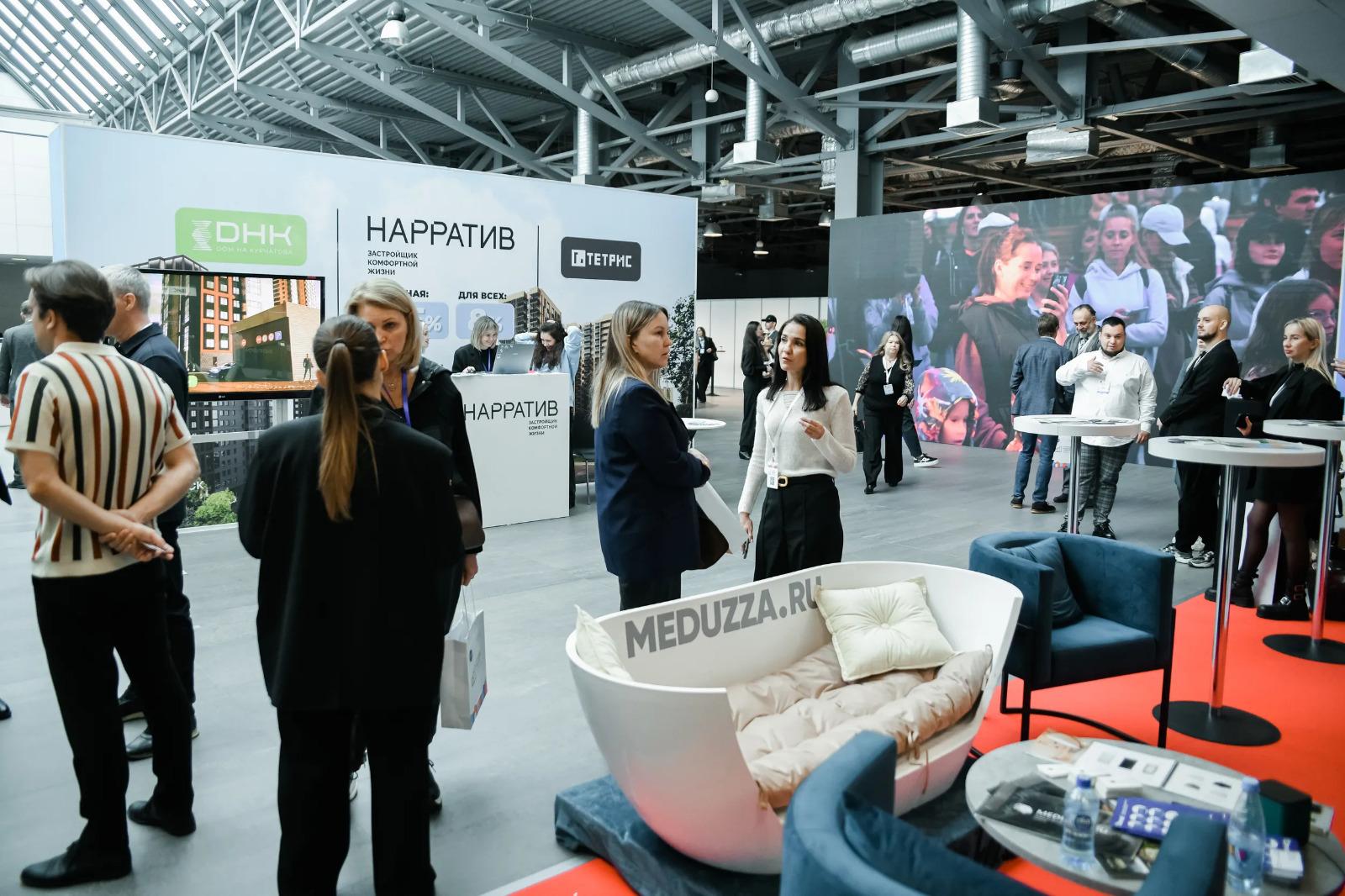 Фото III Сибирский форум «Строим будущее. Сибирь»: девелоперы, застройщики и риелторы обсудили новые подходы в отрасли 3 - Сиб.ФМ Фото III Сибирский форум «Строим будущее. Сибирь»: девелоперы, застройщики и риелторы обсудили новые подходы в отрасли 3