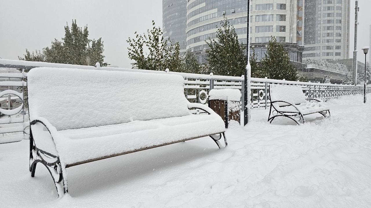 Фото Опубликованы кадры Новосибирска в сугробах 9 октября 3 - Сиб.ФМ Фото Опубликованы кадры Новосибирска в сугробах 9 октября 3