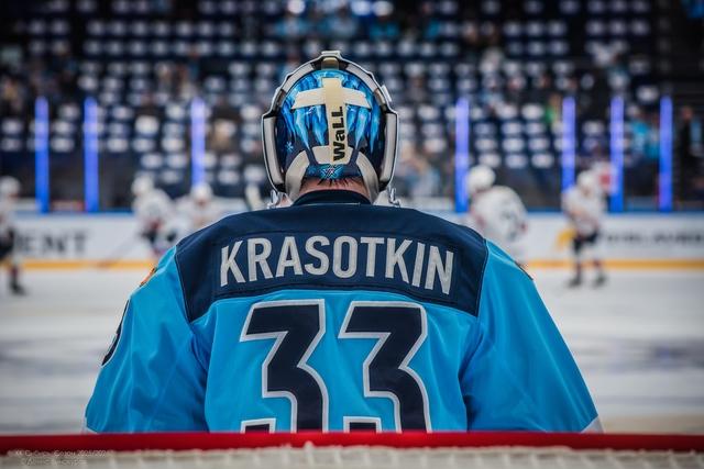 Фото Хоккейная «Сибирь» в упорной борьбе уступила «Металлургу» в овертайме: фоторепортаж 4