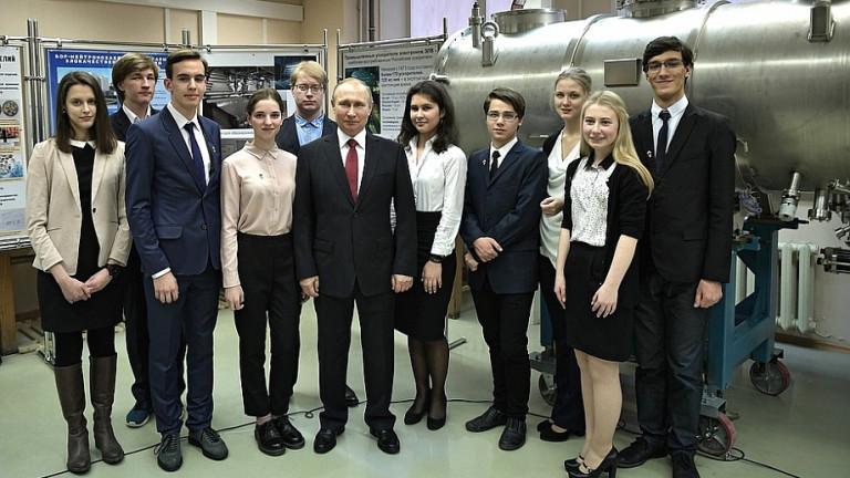 Фото Опубликованы фотографии с президентом России Владимиром Путиным в Новосибирске 4