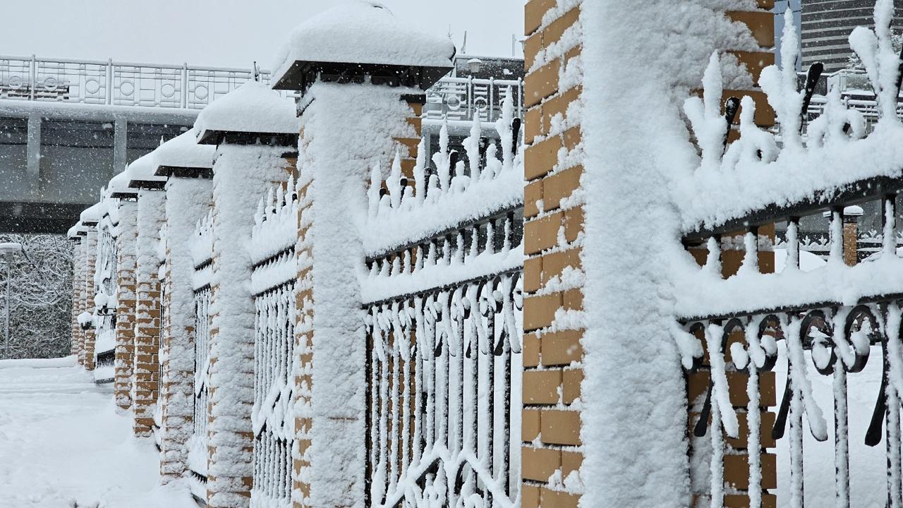 Фото Опубликованы кадры Новосибирска в сугробах 9 октября 8 - Сиб.ФМ Фото Опубликованы кадры Новосибирска в сугробах 9 октября 8