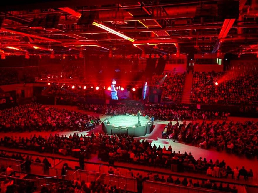 Фото Павел Воля собрал полный стадион в Новосибирске! 2 - Сиб.ФМ Фото Павел Воля собрал полный стадион в Новосибирске! 2