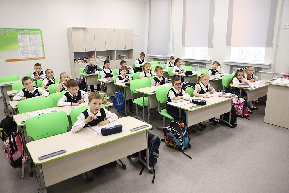 Фото Современные классы, новые лестницы и дизайн от студентов: школа 1937 года постройки в Новосибирске получила новую жизнь после капитального ремонта 4 - Сиб.ФМ Фото Современные классы, новые лестницы и дизайн от студентов: школа 1937 года постройки в Новосибирске получила новую жизнь после капитального ремонта 4