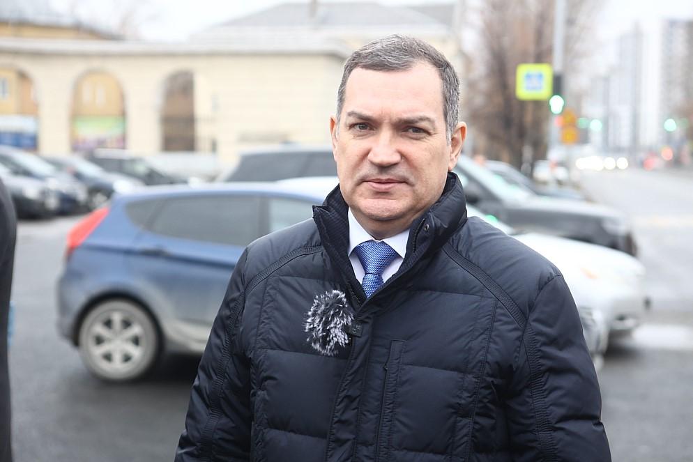 Фото Мэр Новосибирска Максим Кудрявцев завершил проверку последнего объекта дорожного ремонта, запланированного на 2025 год 2 - Сиб.ФМ Фото Мэр Новосибирска Максим Кудрявцев завершил проверку последнего объекта дорожного ремонта, запланированного на 2025 год 2