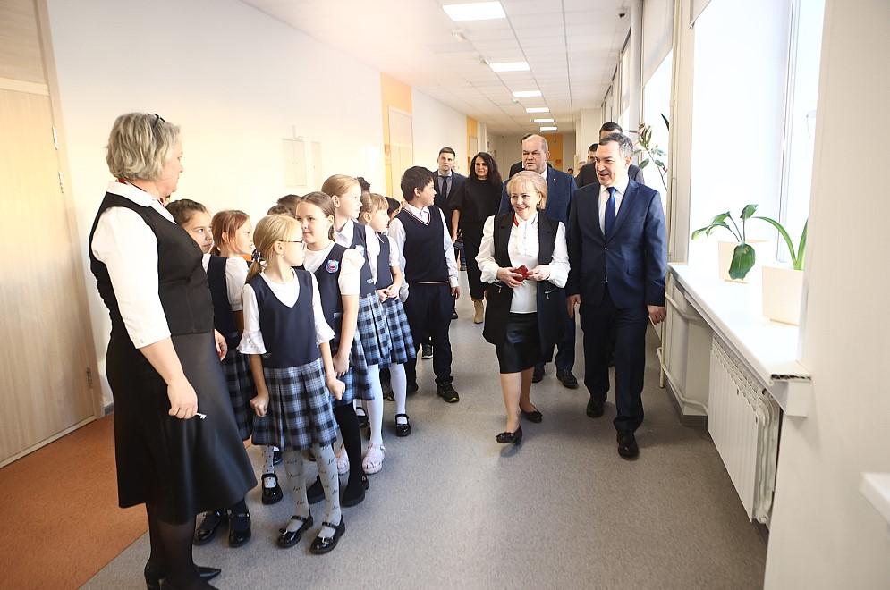 Фото Современные классы, новые лестницы и дизайн от студентов: школа 1937 года постройки в Новосибирске получила новую жизнь после капитального ремонта 2 - Сиб.ФМ Фото Современные классы, новые лестницы и дизайн от студентов: школа 1937 года постройки в Новосибирске получила новую жизнь после капитального ремонта 2