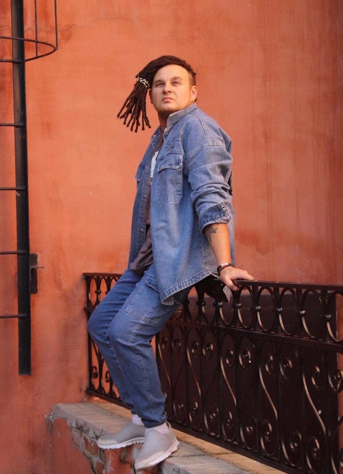 Фото «Похудел на 5 килограммов». Стоматолог из Новосибирска раскрыл изнанку шоу-выживалити 2 - Сиб.ФМ Фото «Похудел на 5 килограммов». Стоматолог из Новосибирска раскрыл изнанку шоу-выживалити 2