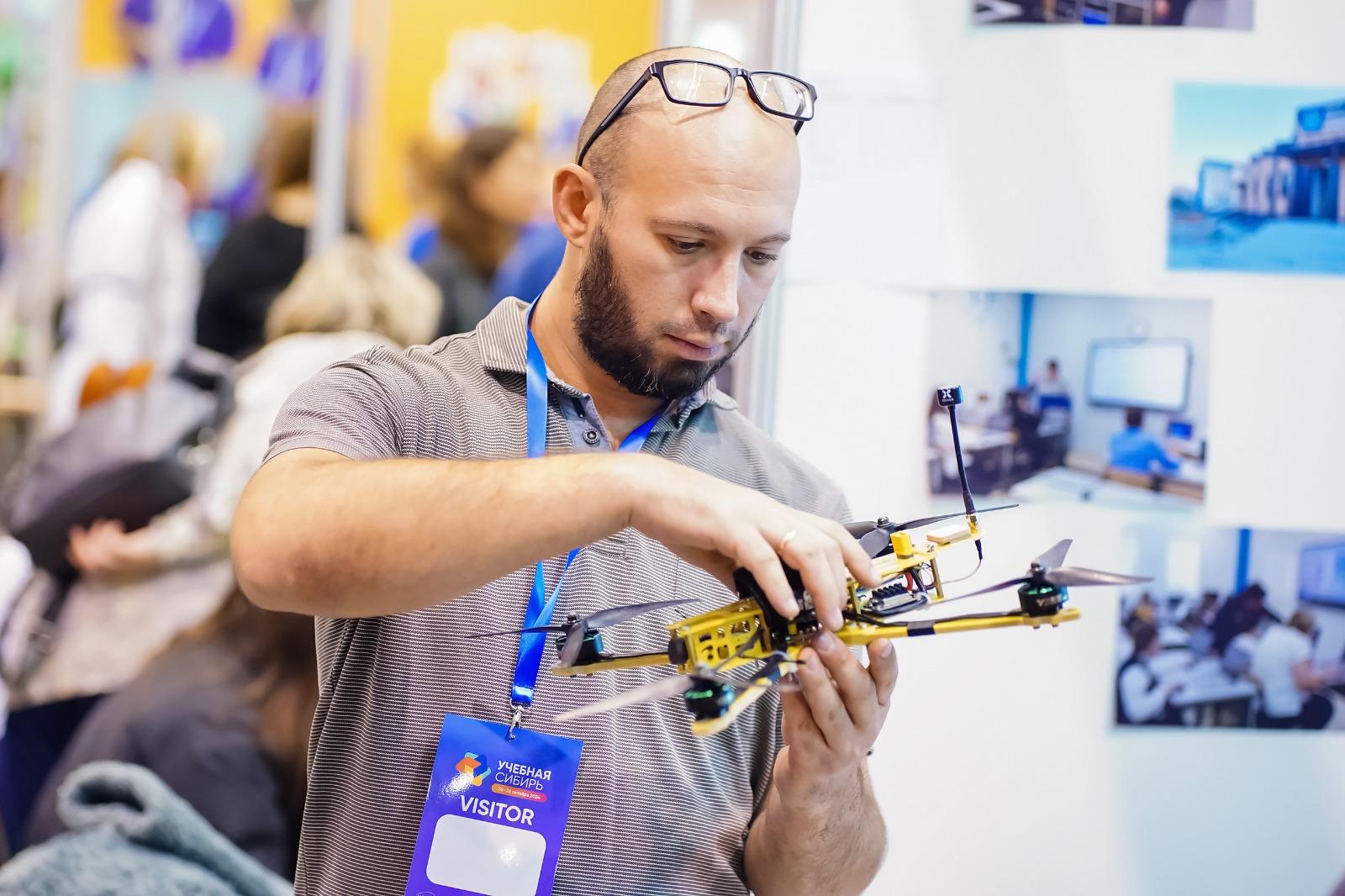 Фото Учебная Сибирь – профориентационная площадка для выпускников школ 6 - Сиб.ФМ Фото Учебная Сибирь – профориентационная площадка для выпускников школ 6