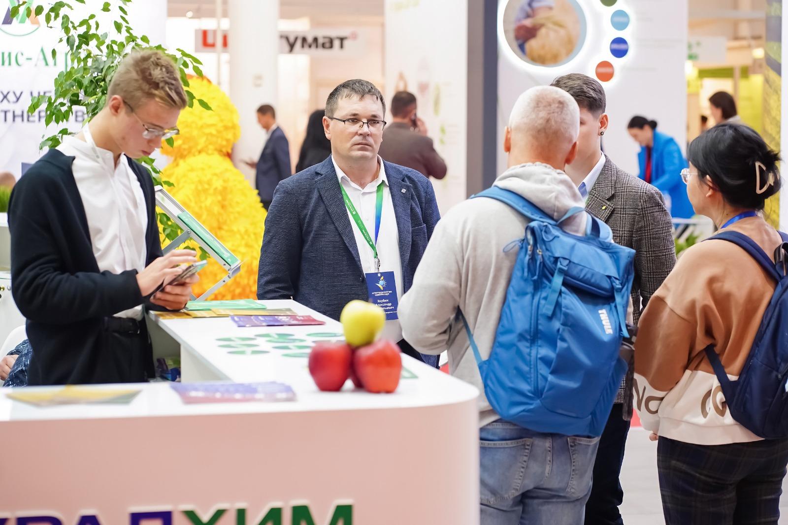 Фото Сибирская аграрная неделя: 350+ компаний, 40+ мероприятий и ведущие эксперты АПК на одной площадке 2 - Сиб.ФМ Фото Сибирская аграрная неделя: 350+ компаний, 40+ мероприятий и ведущие эксперты АПК на одной площадке 2