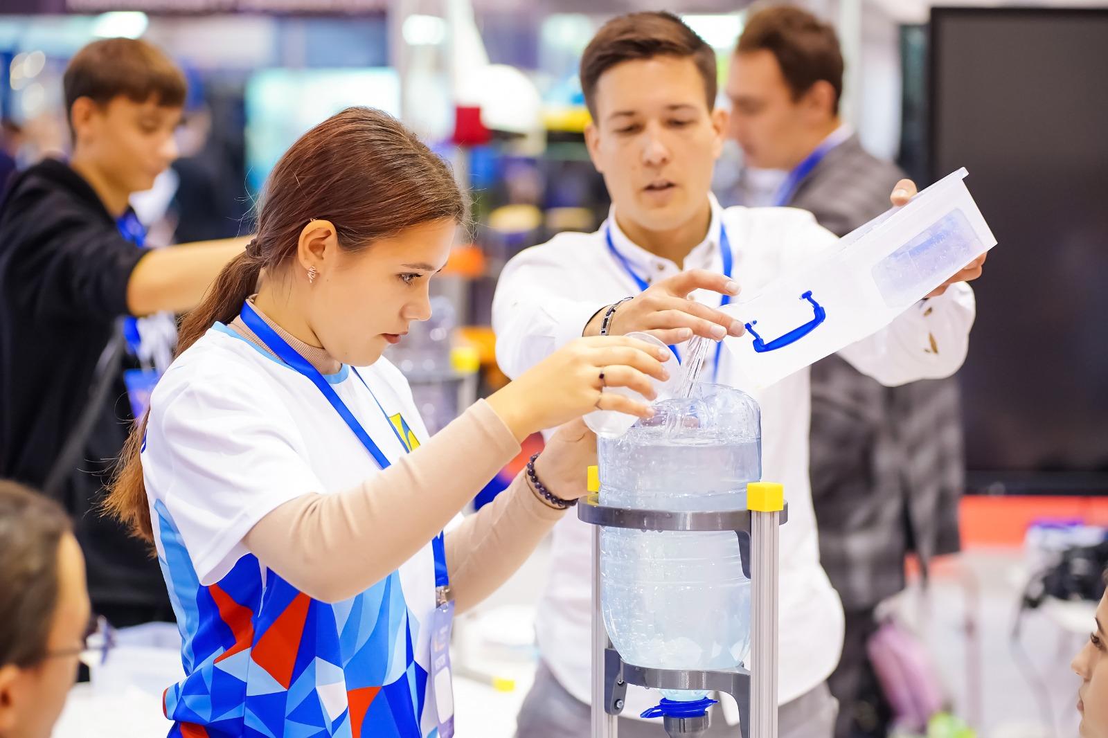 Фото Педагоги формируют будущее: в Новосибирске на этой неделе стартует «Учебная Сибирь–2025» 7 - Сиб.ФМ Фото Педагоги формируют будущее: в Новосибирске на этой неделе стартует «Учебная Сибирь–2025» 7