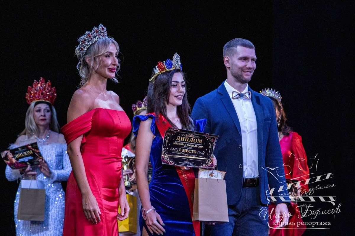 Фото Красавицы на подиуме: как прошёл региональный этап «Мировой модели» в Новосибирске - 22 ярких фото 12 - Сиб.ФМ Фото Красавицы на подиуме: как прошёл региональный этап «Мировой модели» в Новосибирске - 22 ярких фото 12