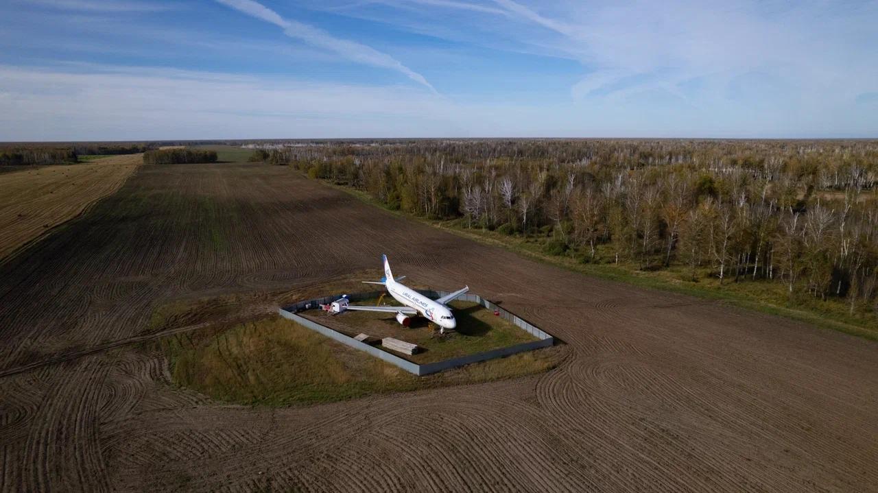 Фото С пилота Белова требуют 127 млн рублей: появились новые детали дела о ЧП с самолётом в Новосибирской области 2