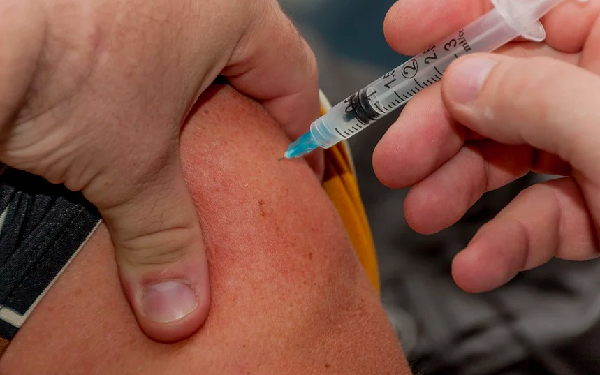 Кому ставят прививки от гриппа в поликлинике новосибирск