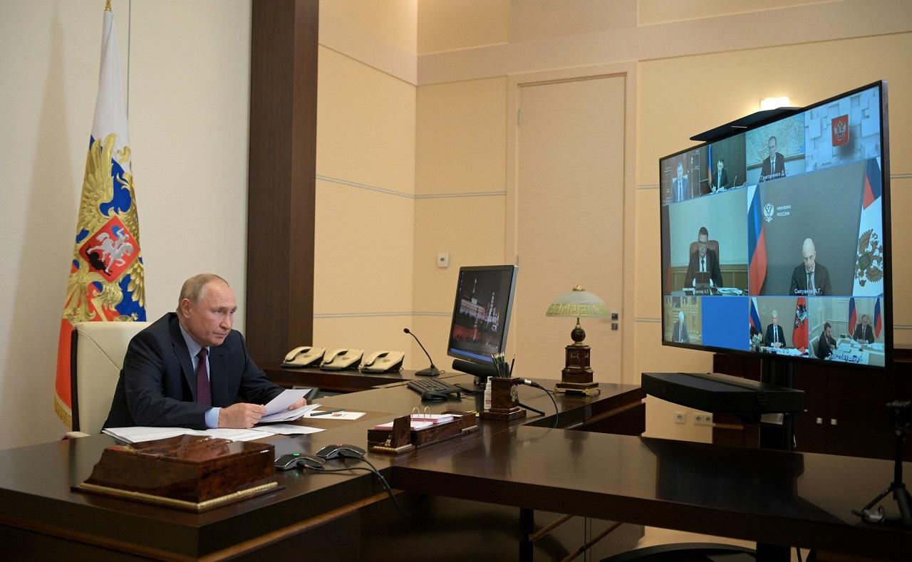 Фото Новые пособия на детей в 2022 году: Путин заявил о выплатах российским семьям 2