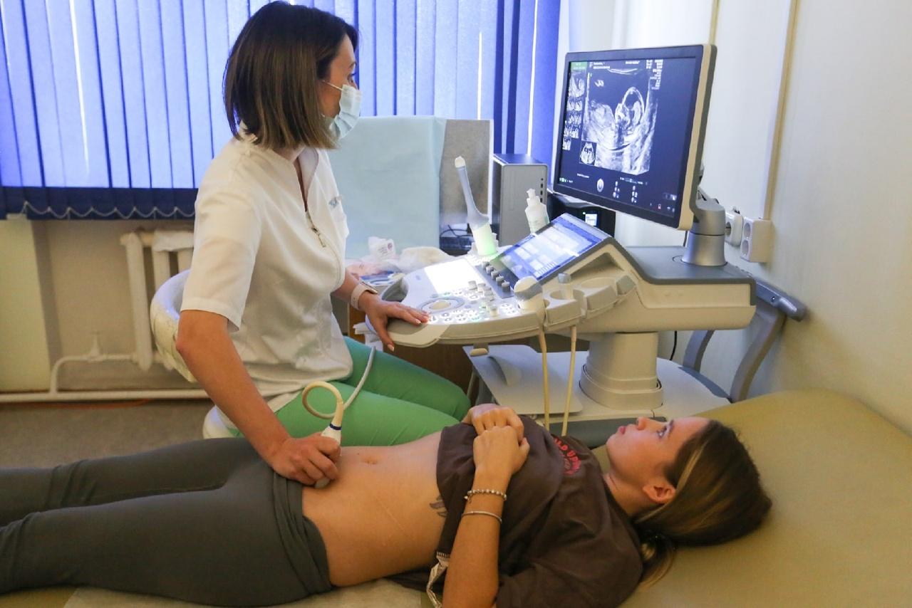 Фото В Новосибирске открылся первый пункт вакцинации для беременных 2