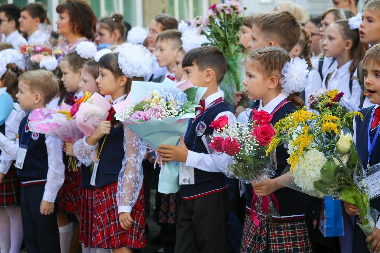 Фото Звонок не только для учителя: как в Новосибирске прошло 1 сентября 11