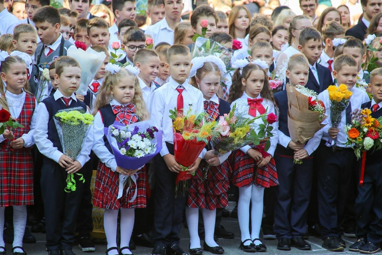 Фото Звонок не только для учителя: как в Новосибирске прошло 1 сентября 24