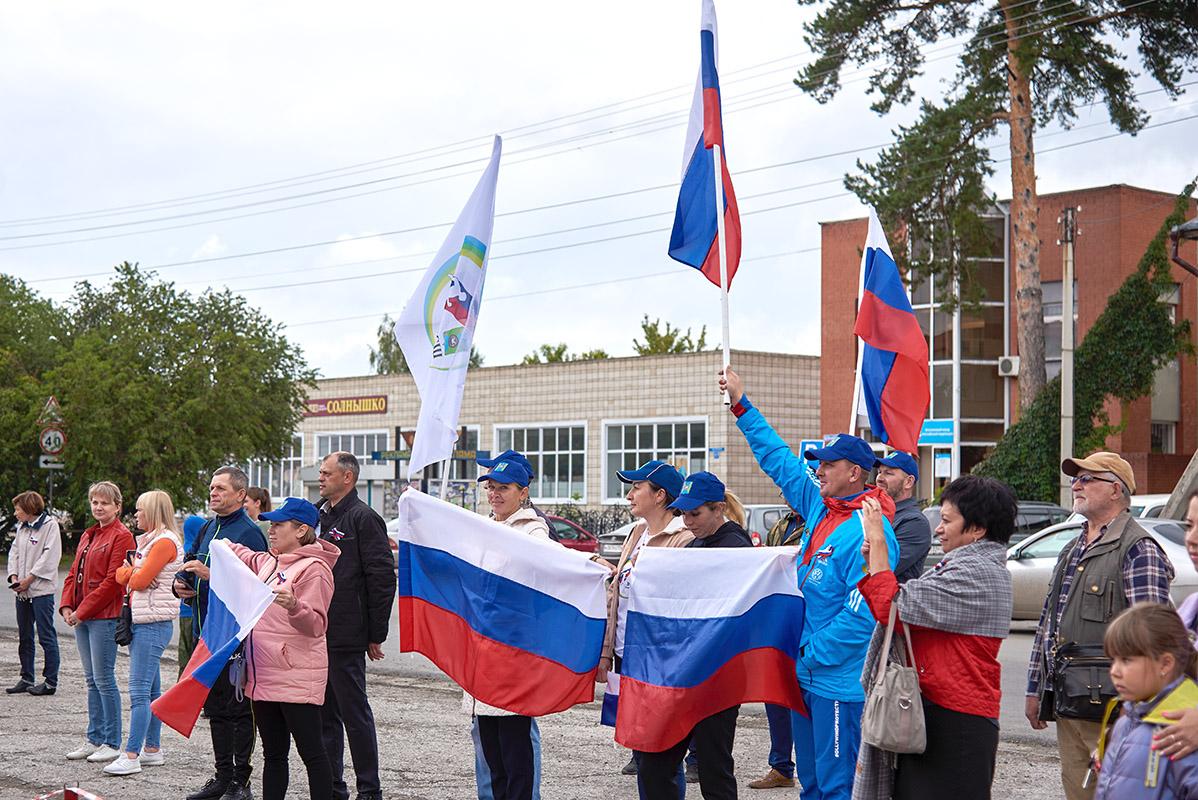 Чем богат Ордынский район: дойные коровы, благодатная земля и «ордынская  роспись» стали новыми сибирскими брендами - sib.fm