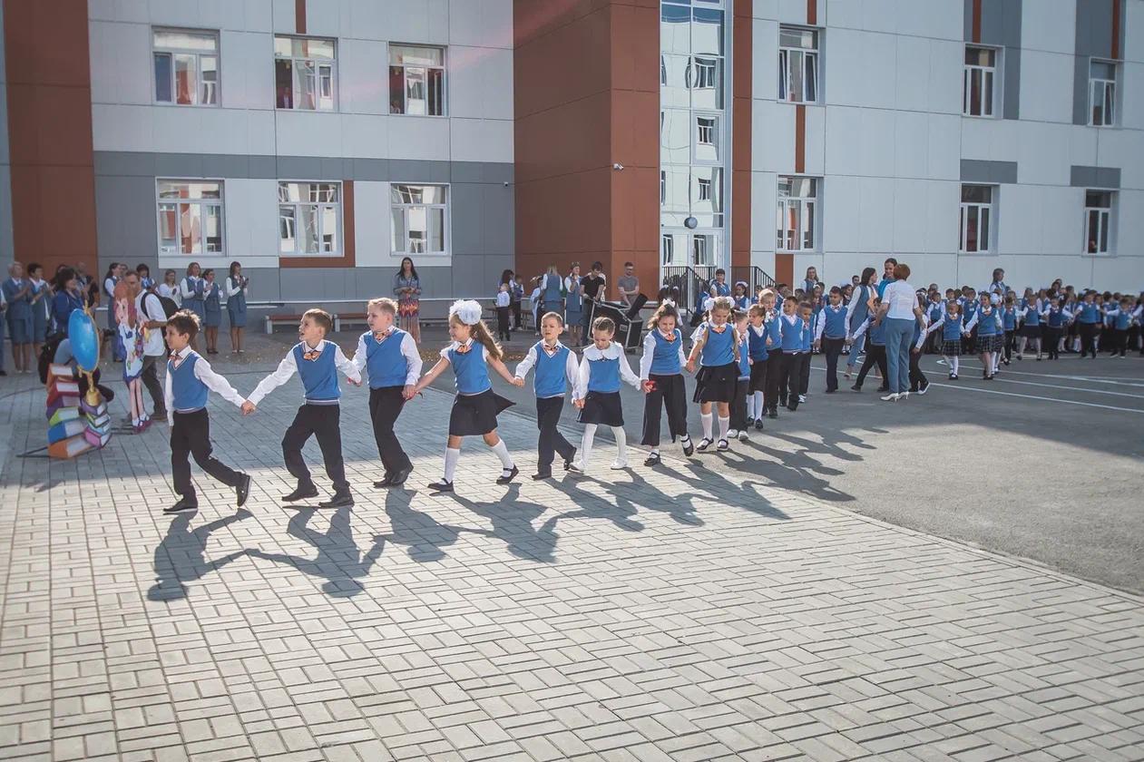 Фото В Новосибирске открыли школу №219 на 1100 мест в микрорайоне «Родники» 5