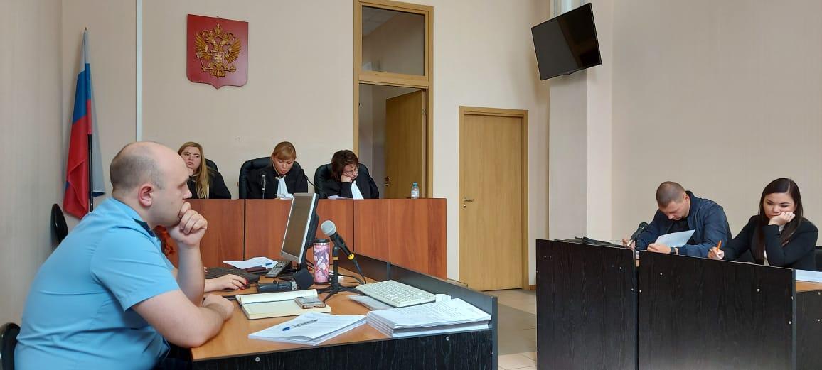 Фото Дело блогера Гомзякова об убийстве начали рассматривать в Новосибирском областном суде 5