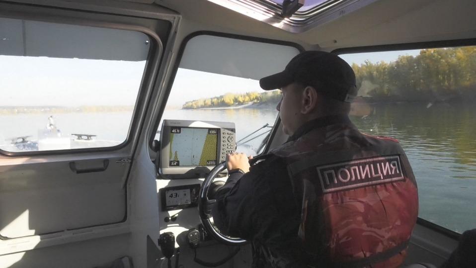 Фото Незаконную островную турбазу обнаружили на Оби в Новосибирске 2
