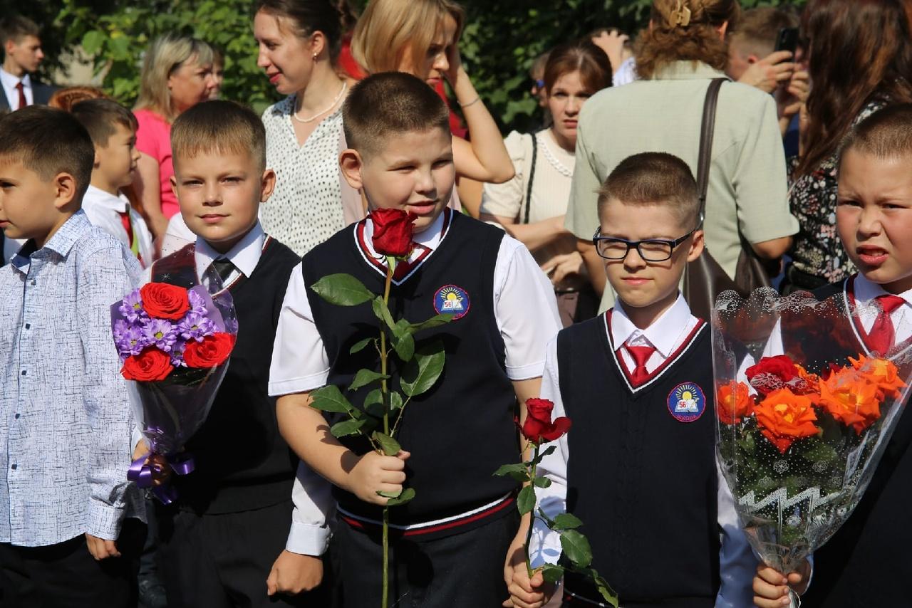 Фото Звонок не только для учителя: как в Новосибирске прошло 1 сентября 16