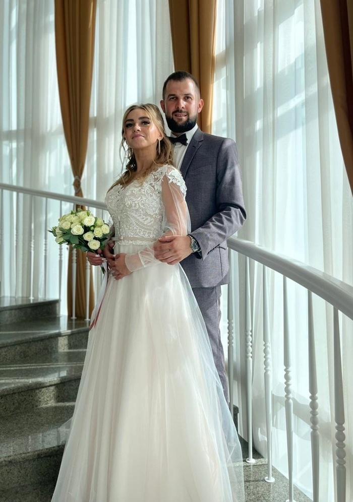 Фото Она сказала «да»: опубликованы самые яркие свадебные фото в Новосибирске за лето-2023 12