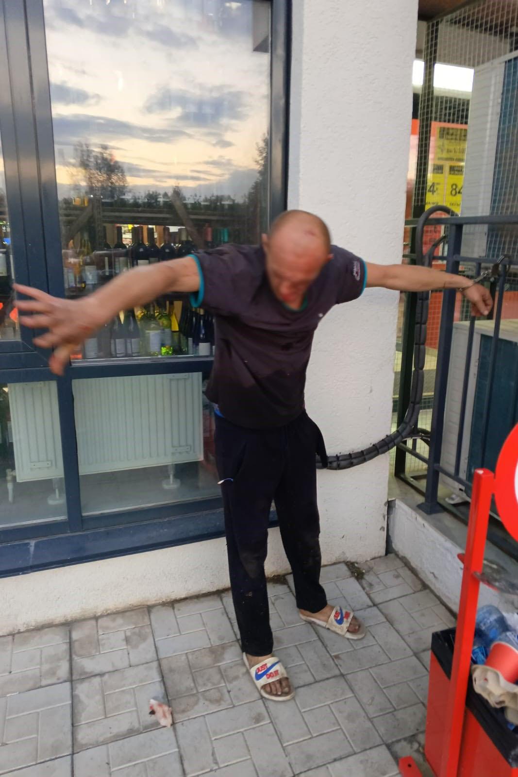 Фото «15 палок колбасы и 10 плиток шоколада»: чем запомнились выходные сотрудникам ГБР 3 - Сиб.ФМ Фото «15 палок колбасы и 10 плиток шоколада»: чем запомнились выходные сотрудникам ГБР 3