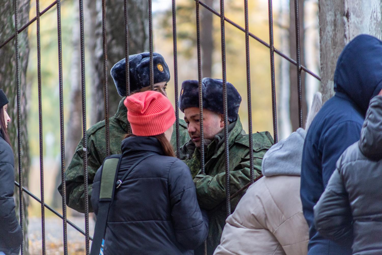 Фото В Новосибирске опубликованы кадры первых мобилизованных на СВО 16