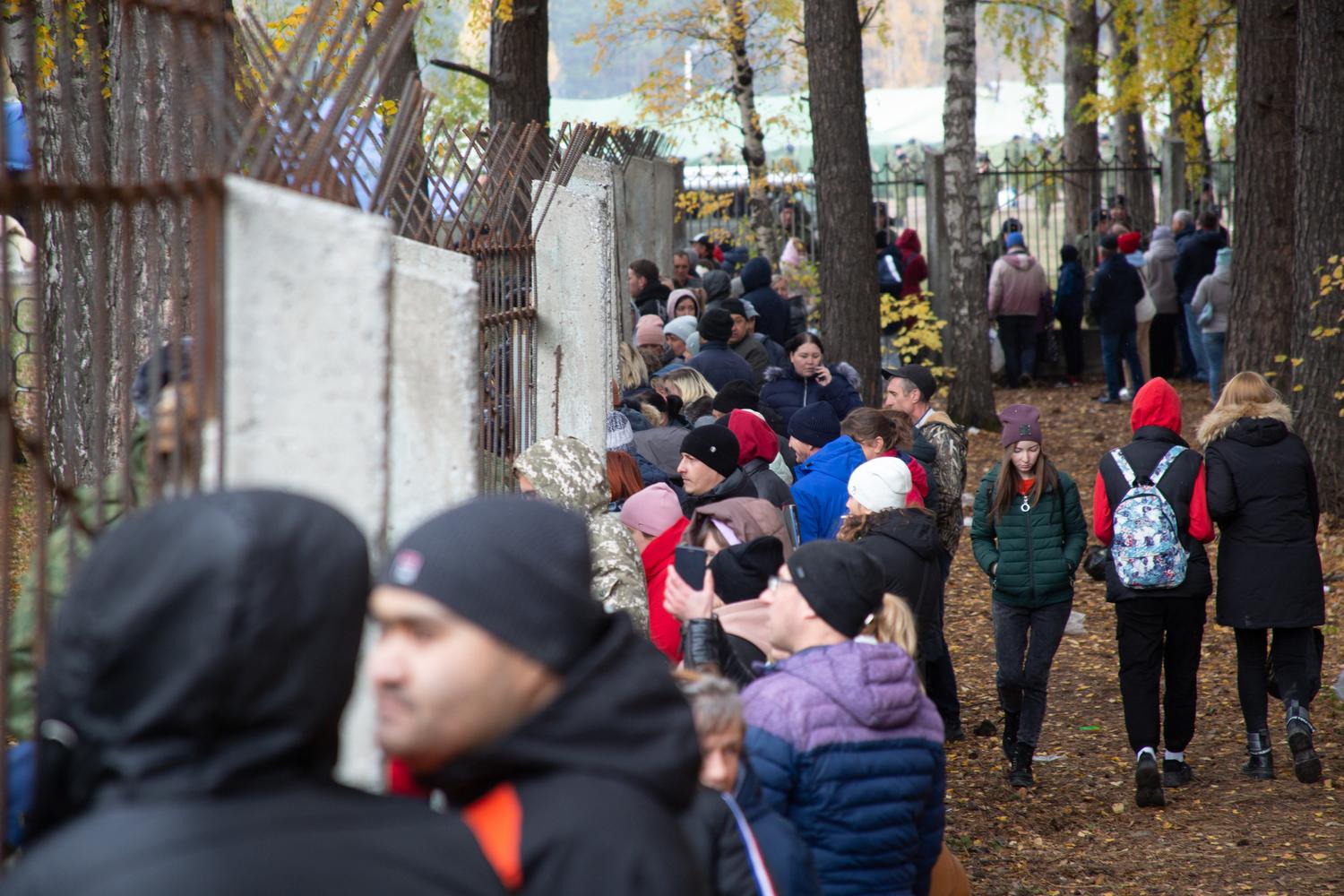 Фото В Новосибирске опубликованы кадры первых мобилизованных на СВО 22