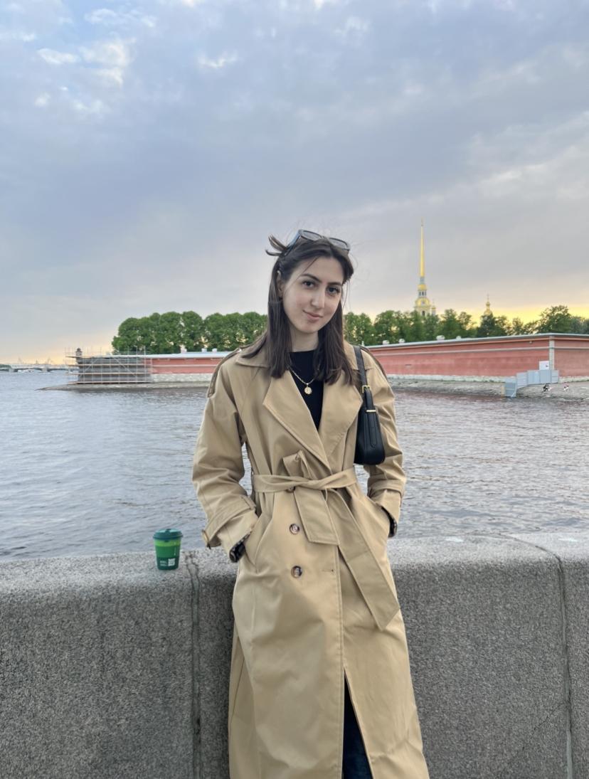 Фото 20 лет с момента трагедии в Беслане: воспоминания бывших заложников о трех днях в плену и их жизни после 2 - Сиб.ФМ Фото 20 лет с момента трагедии в Беслане: воспоминания бывших заложников о трех днях в плену и их жизни после 2