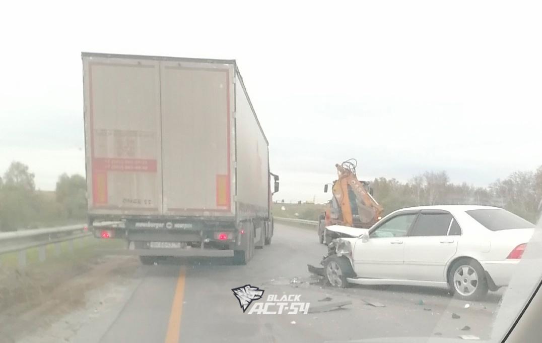 Фото Гибель мальчика в пожаре и отмена концерта Shamana: главные новости Новосибирска за 18 сентября 5