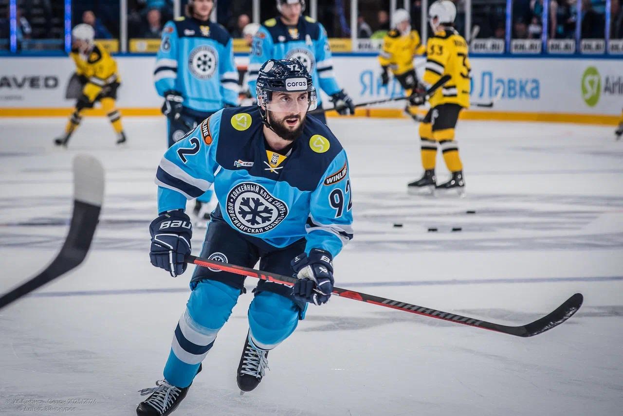 Фото «Сибирь» уступила в матче КХЛ череповецкой «Северстали»: фоторепортаж 5