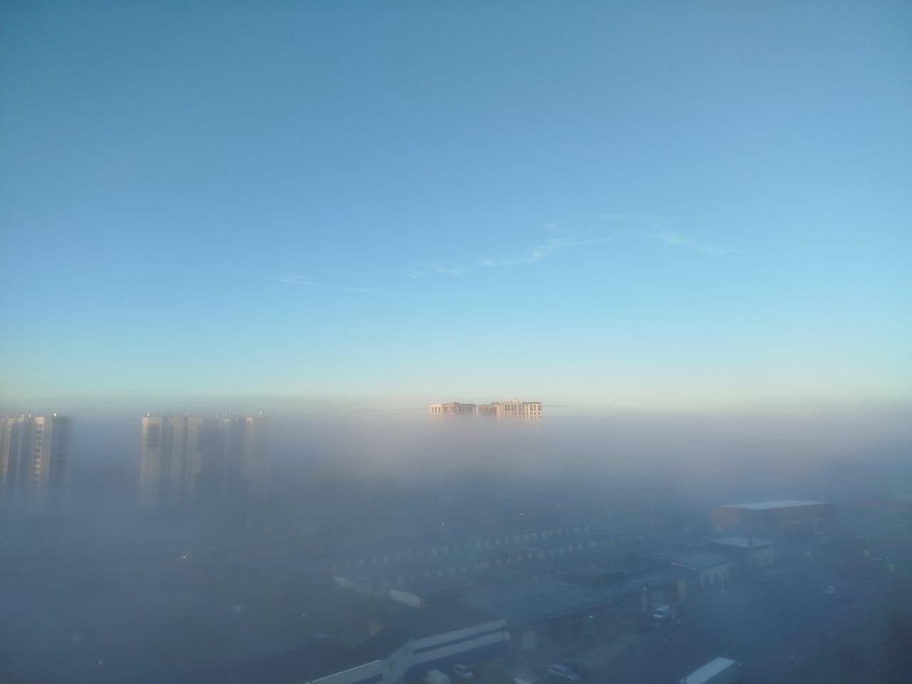 Фото Туман окутал Новосибирск: город исчез за плотной завесой. 10 фото 7